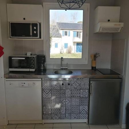 Appartement Calme Et Propre Le Goelia Saint-Geniez-dʼOlt 外观 照片