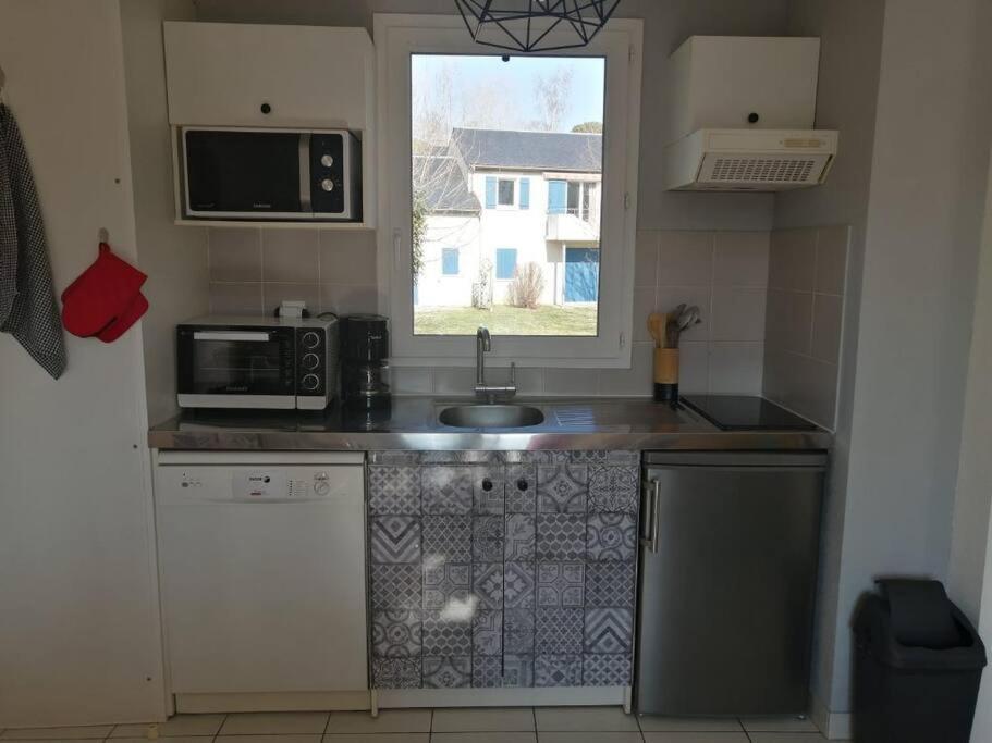 Appartement Calme Et Propre Le Goelia Saint-Geniez-dʼOlt 外观 照片